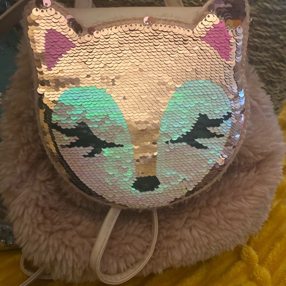 Lot of girls backpacks , purses, unicorn , butterflies & MORE - Picture 4 of 4